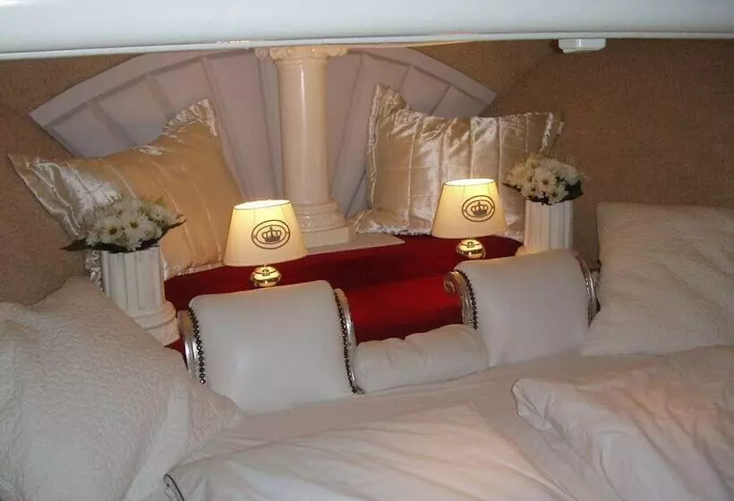 酒店 Maria Callas Yacht