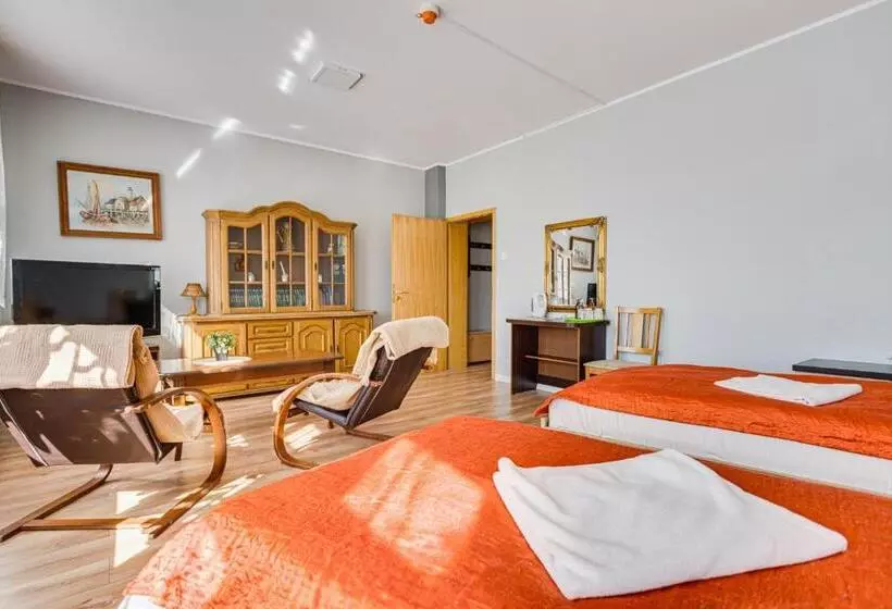 בית מלון כפרי Sowa