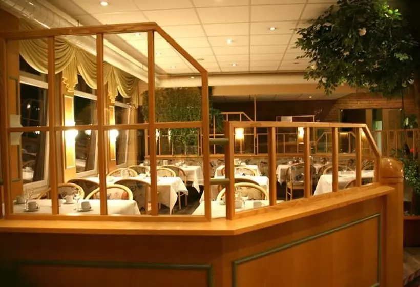 בית מלון כפרי Sportforum