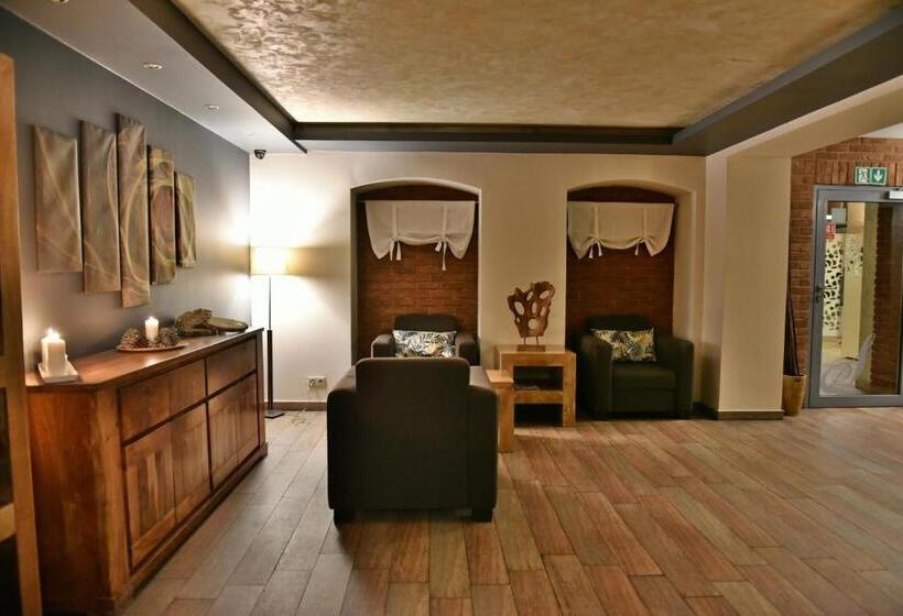 Отель Stara Kamienica