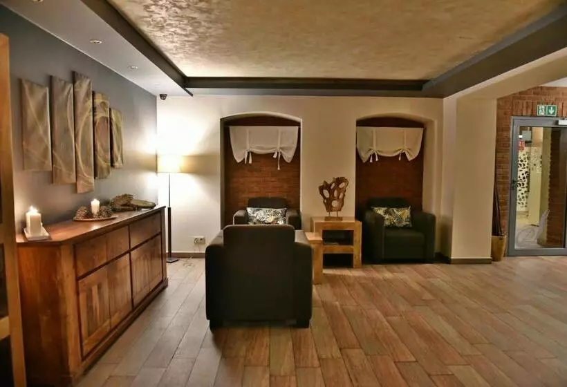 Отель Stara Kamienica