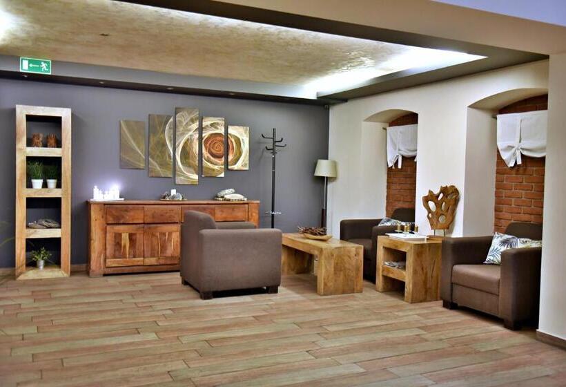 Отель Stara Kamienica