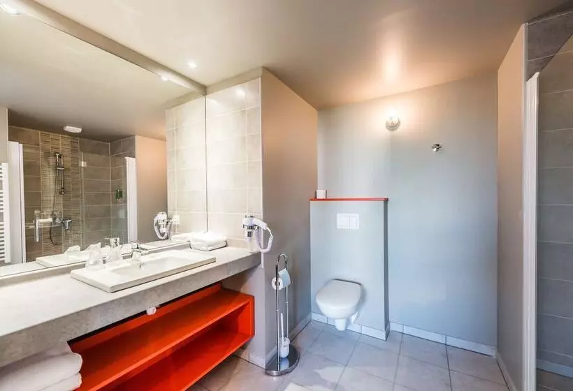 Отель The Originals Résidence, Grenoble Université