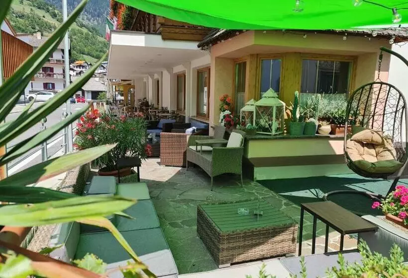 Отель Traube   Stelvio