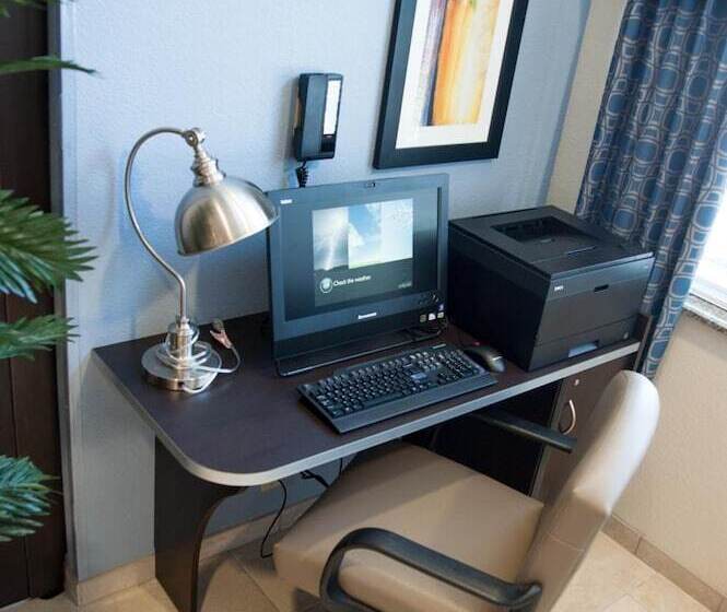 فندق Westay Suites   Belle Chasse