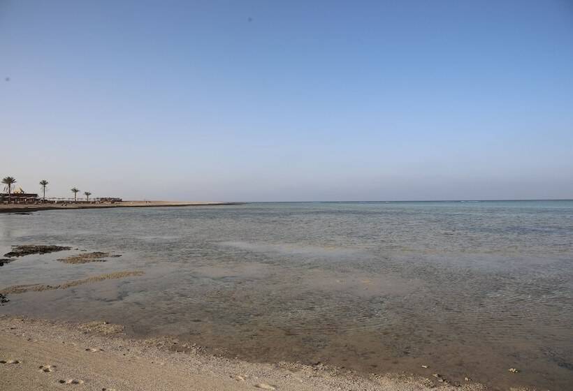 Laguna Beach Marsa Resort