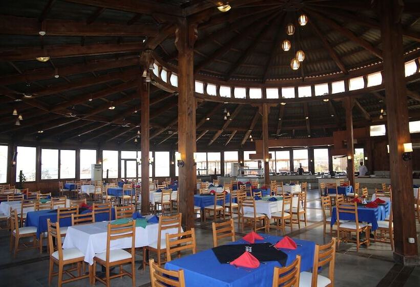 Laguna Beach Marsa Resort