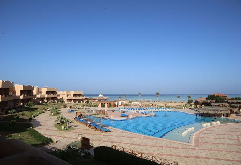 Laguna Beach Marsa Resort