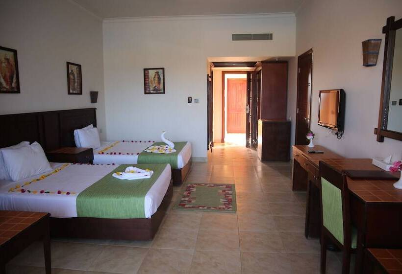 Laguna Beach Marsa Resort