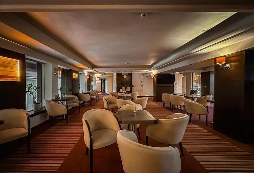 Malinowy Dwór Hotel Medical Spa