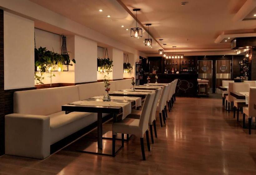 Malinowy Dwór Hotel Medical Spa