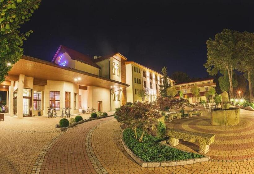 Malinowy Dwór Hotel Medical Spa