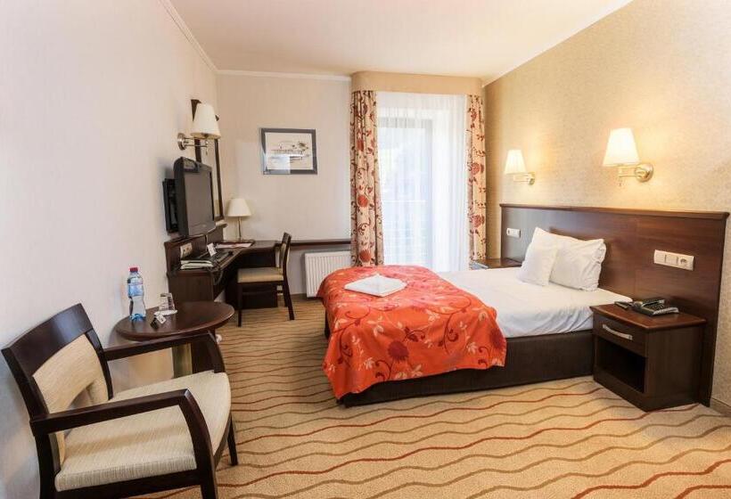 Malinowy Dwór Hotel Medical Spa