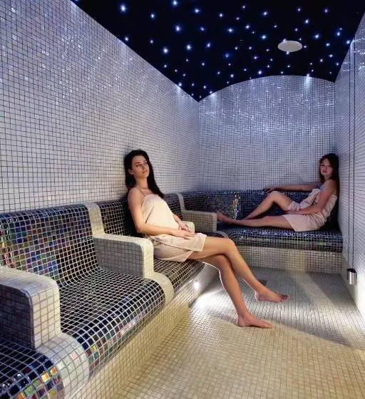 Malinowy Dwór Hotel Medical Spa