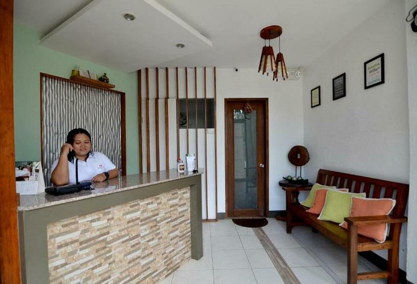 旅馆 Highway To H Inn