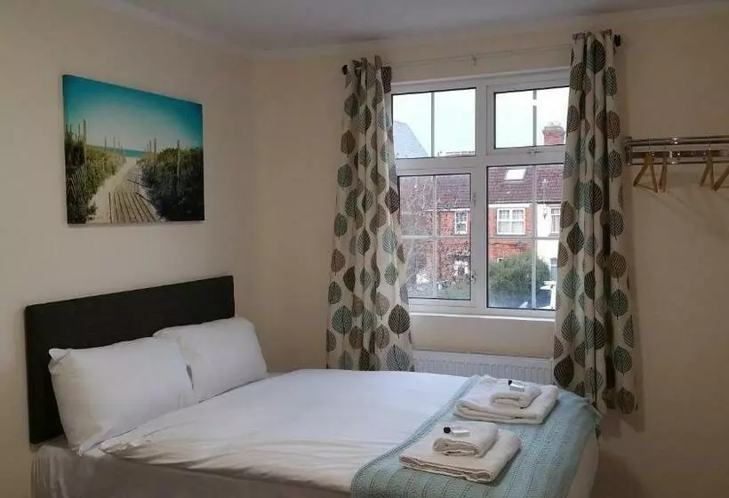 Majatalo The Oxford House