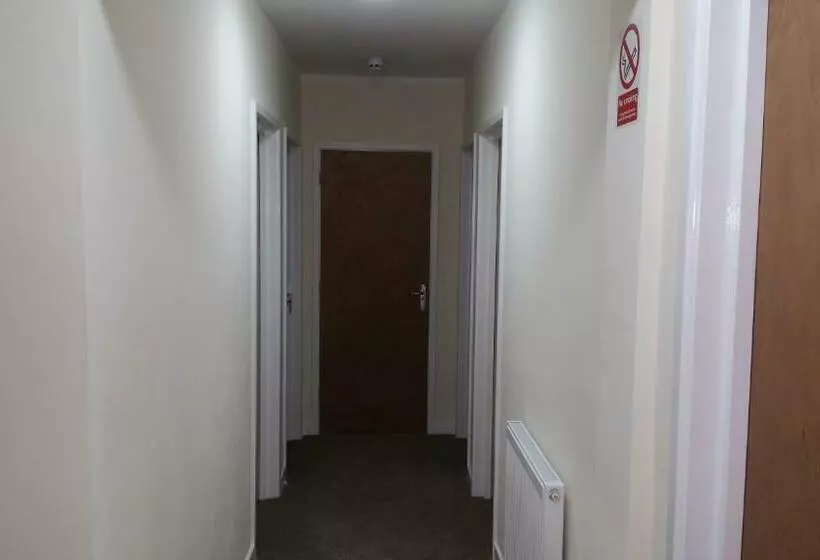 Majatalo The Oxford House