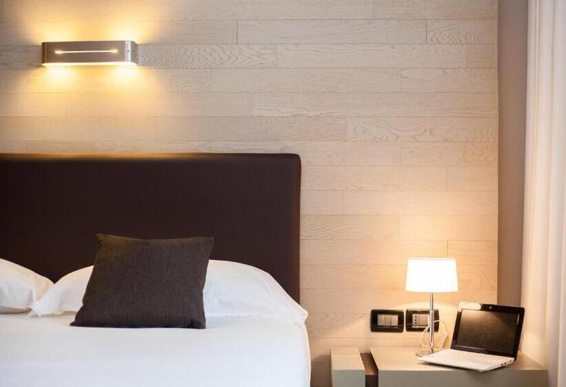 פנסיון Garnì House Majorana