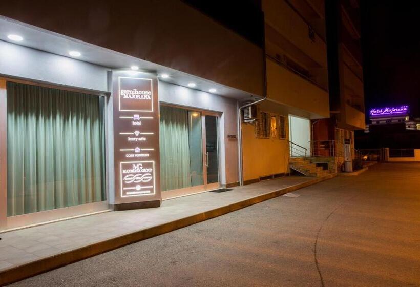 פנסיון Garnì House Majorana