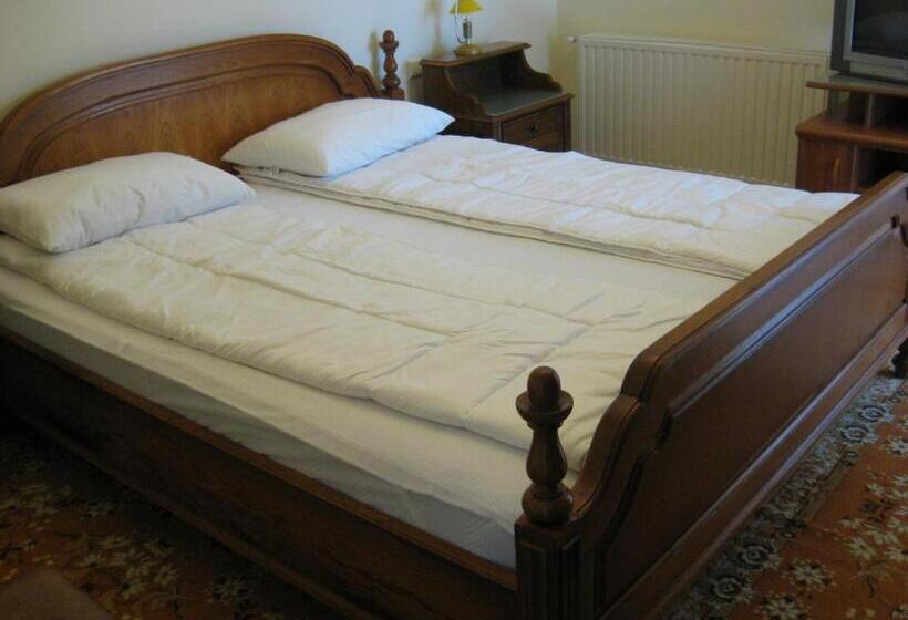 پانسیون V3 Villa