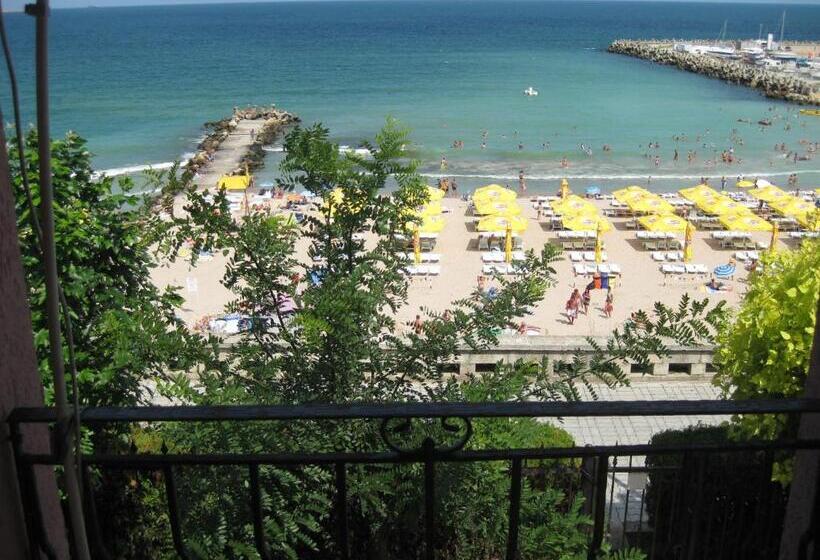 پانسیون V3 Villa