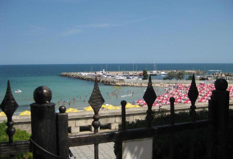 پانسیون V3 Villa