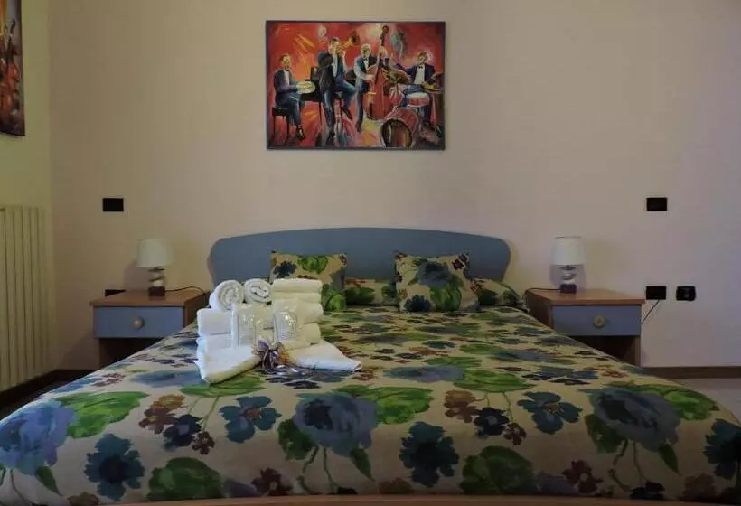 Art & Music B&b