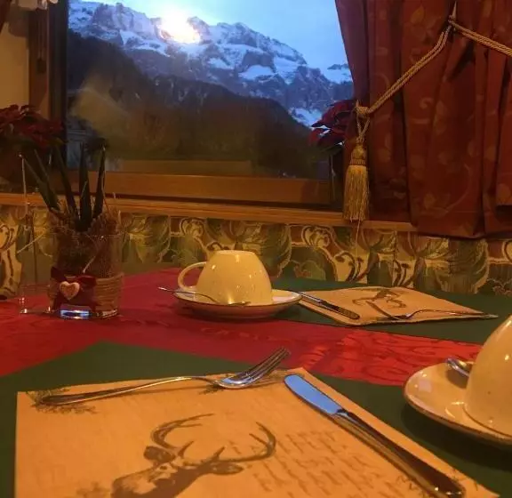 Aamiaismajoitus (B&B) Garní Nëidia