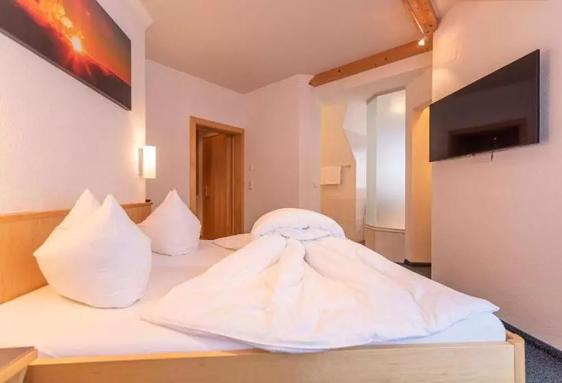 Bed and Breakfast Garni Martina