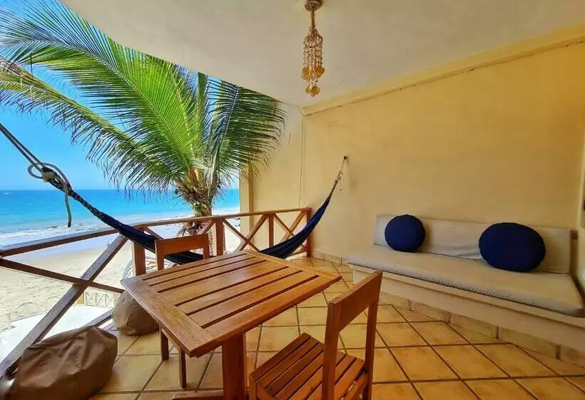 Hotelli Mancora Beach