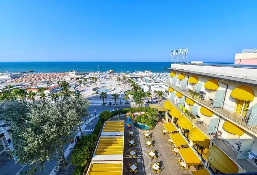 هتل Albergo Savoia