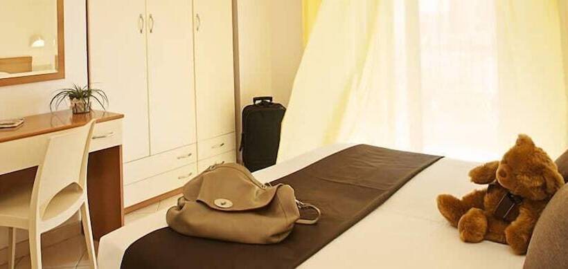 Hotel Albergo Savoia