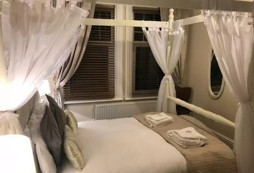 ホテル Station Inn