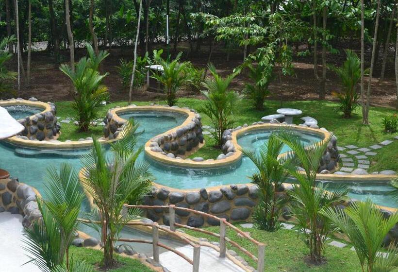 Volcano Lodge, Hotel & Thermal Experience