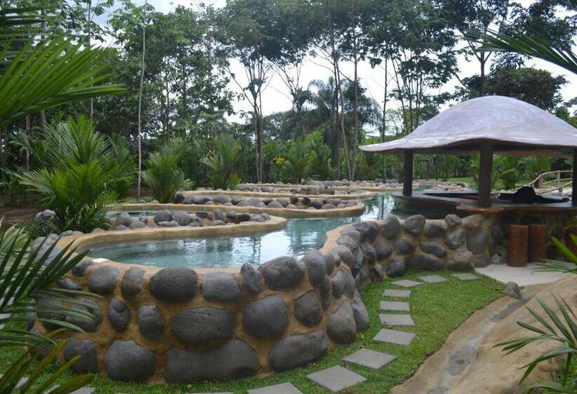 Volcano Lodge, Hotel & Thermal Experience