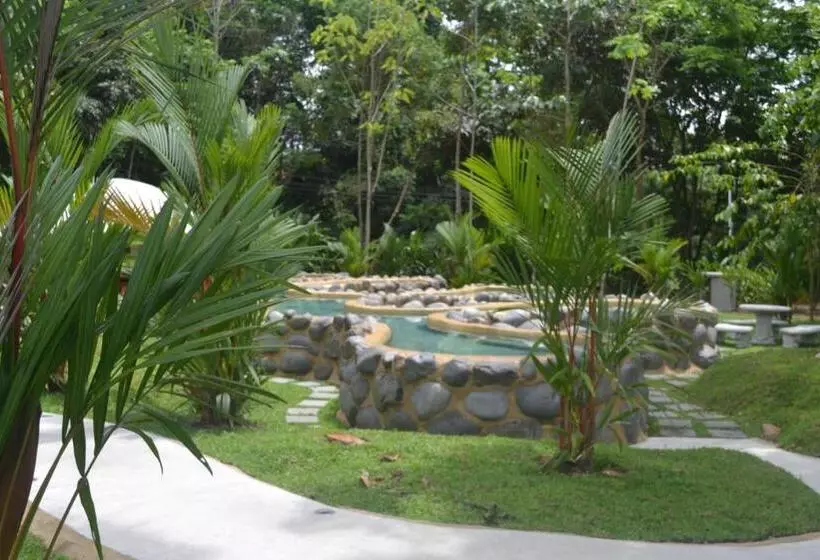 Volcano Lodge, Hotel & Thermal Experience