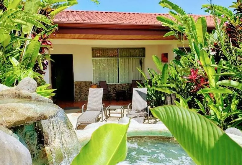 Volcano Lodge, Hotel & Thermal Experience