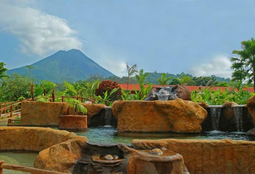 Volcano Lodge, Hotel & Thermal Experience