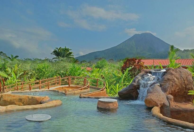 Volcano Lodge, Hotel & Thermal Experience