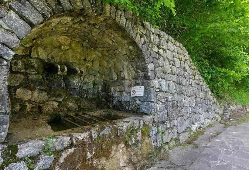 Casa Tra Borgo E Lago   Happy Rentals