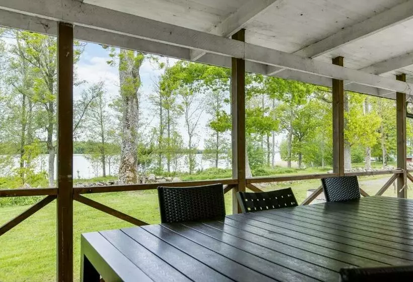 Large Holiday Home At Bolmstad Sateri By Lake Bolmen