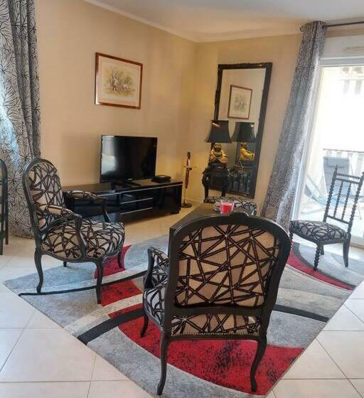 Appartement T3 Agréable, Proche Centre Et Plage