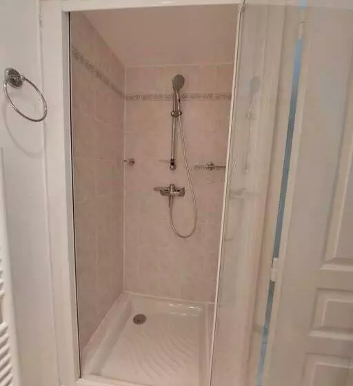Appartement T3 Agréable, Proche Centre Et Plage