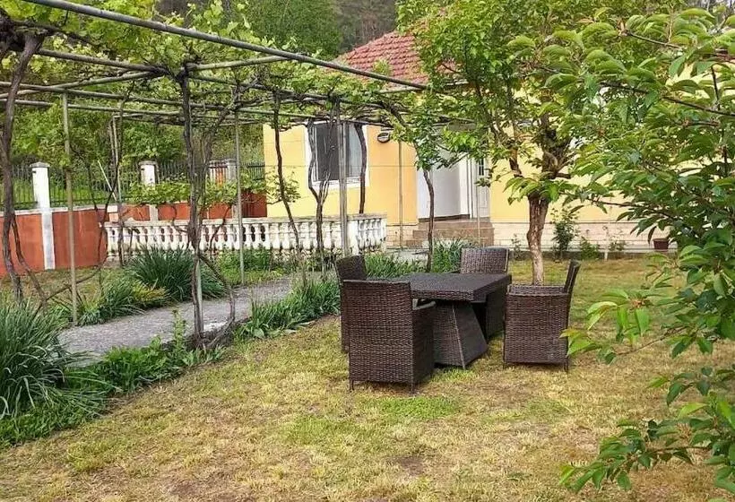 Authentic Village House Virpazar