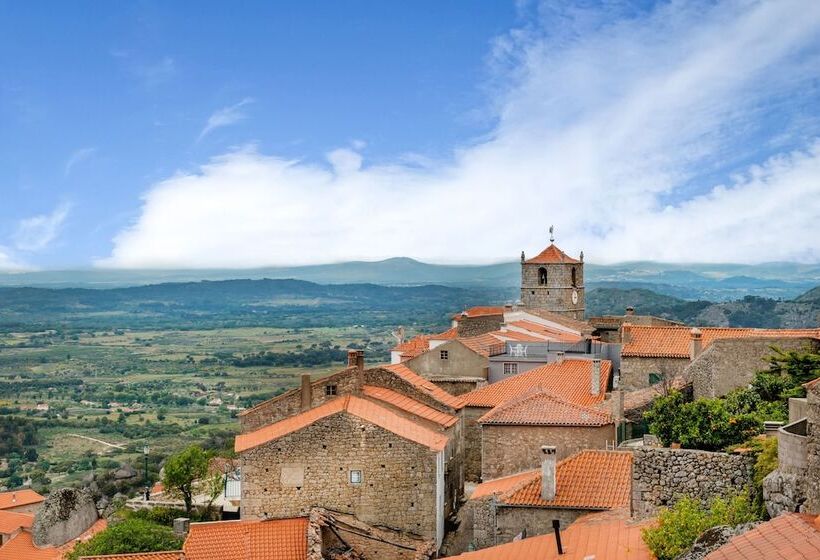 Casa Das 10 Janelas @ Monsanto