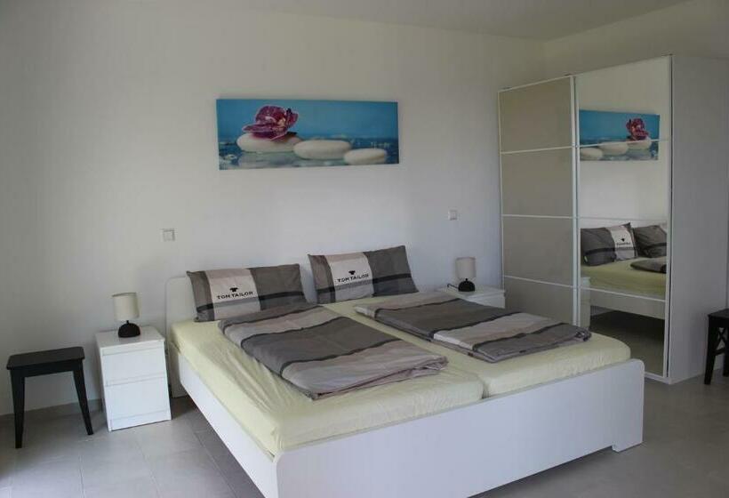 Ferienwohnung Salem Am Schloßsee