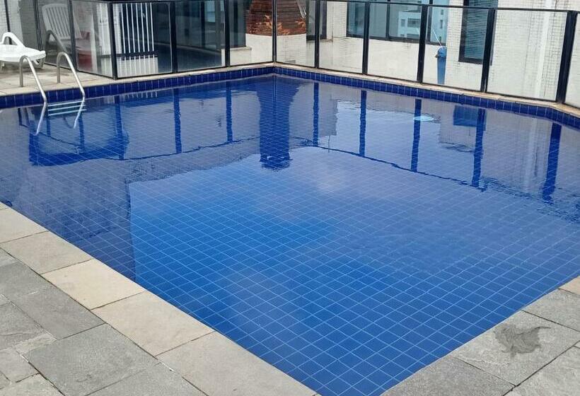 Flat Top No Centro Do Guarujá