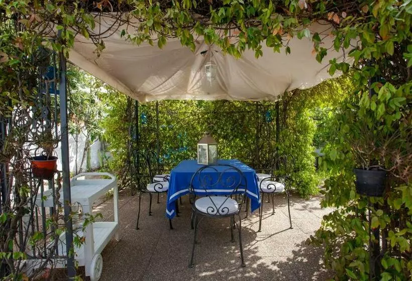 Rosalba House Mare