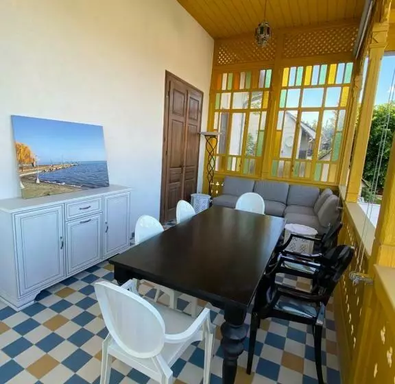 Segesdy Villa