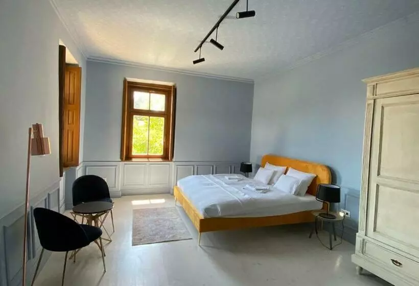 Segesdy Villa